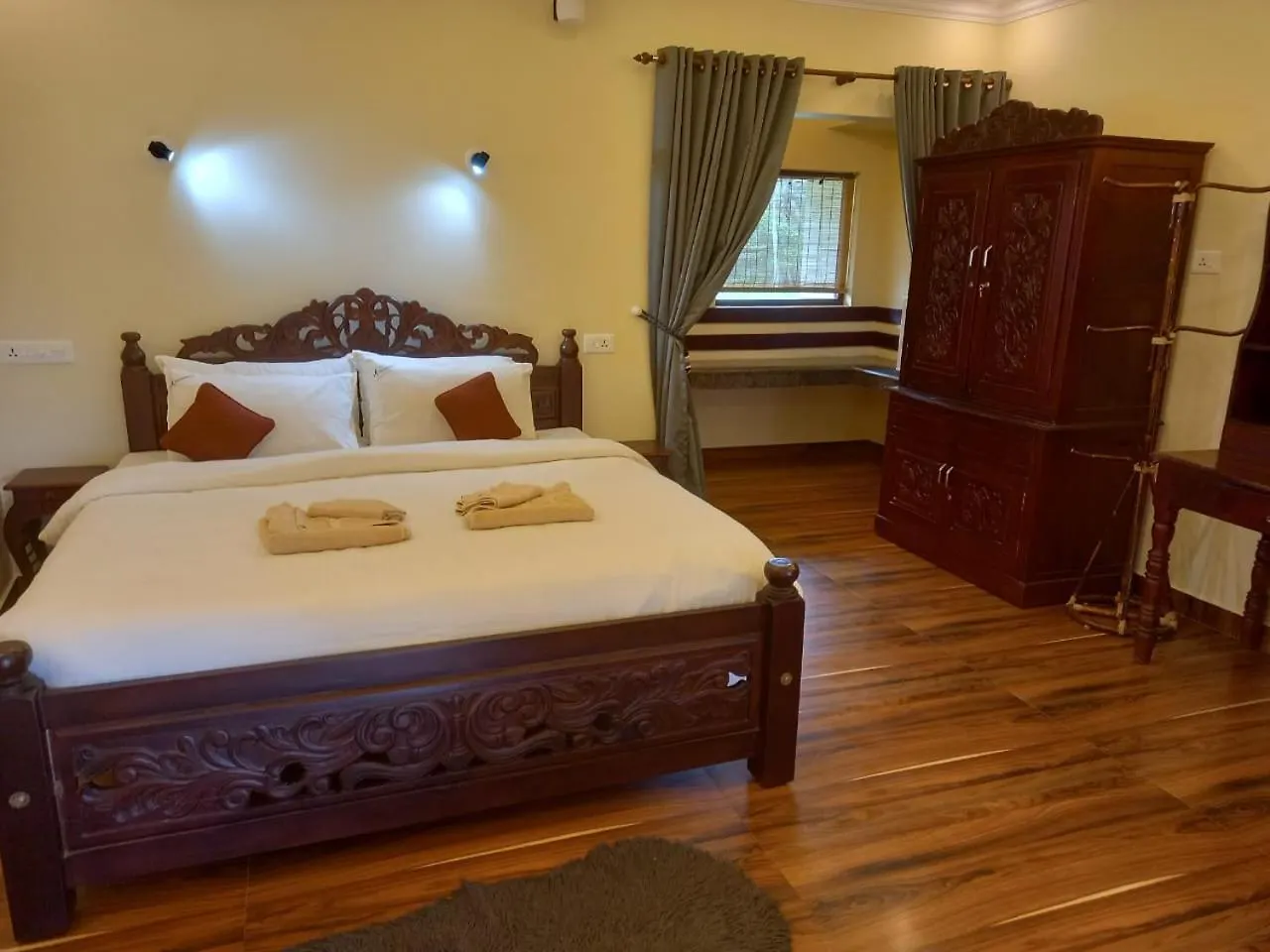 Maadathil Cottages & Beach Resort Varkala 0*,  India