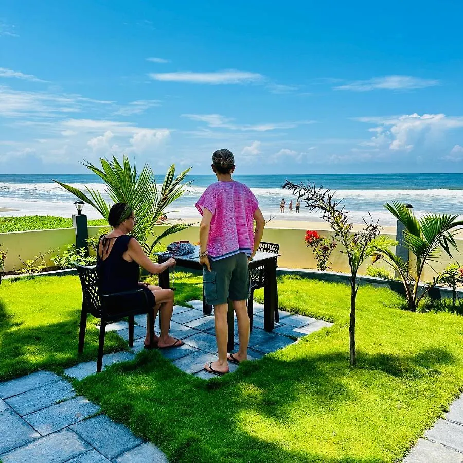 Maadathil Cottages & Beach Resort Varkala Hotel