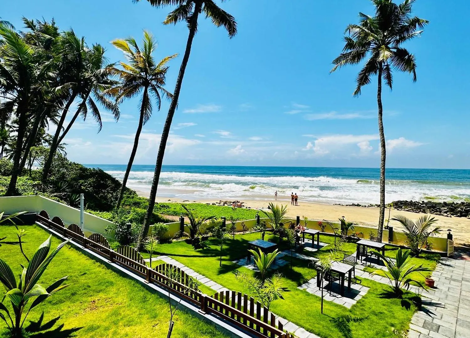 Maadathil Cottages & Beach Resort Varkala