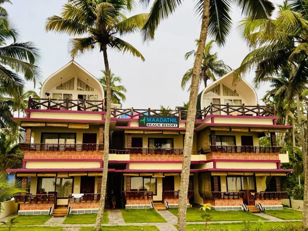 Maadathil Cottages & Beach Resort Varkala