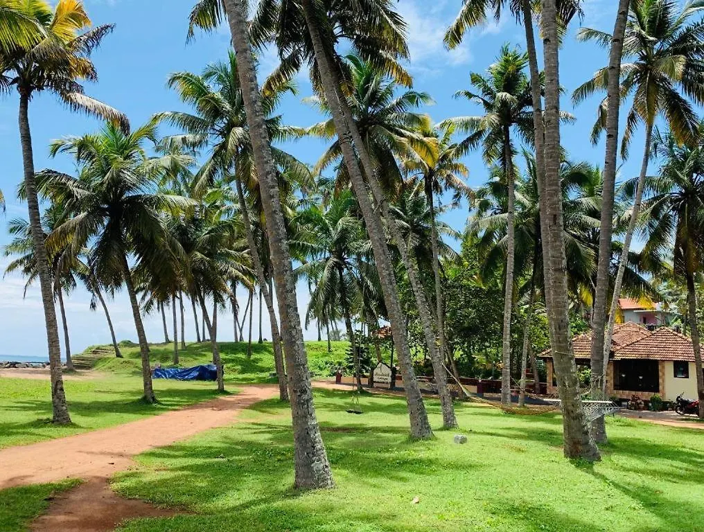 Maadathil Cottages & Beach Resort Varkala Hotel