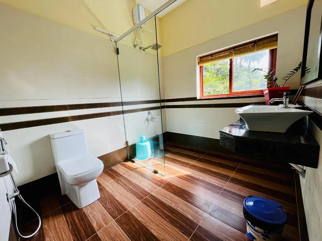 Maadathil Cottages & Beach Resort Varkala Hotel